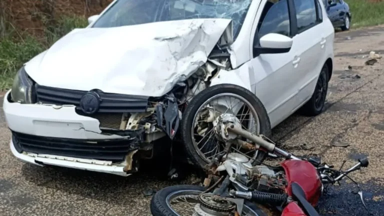 Motociclista morreu após colisão com carro na BA-026 em Caculé