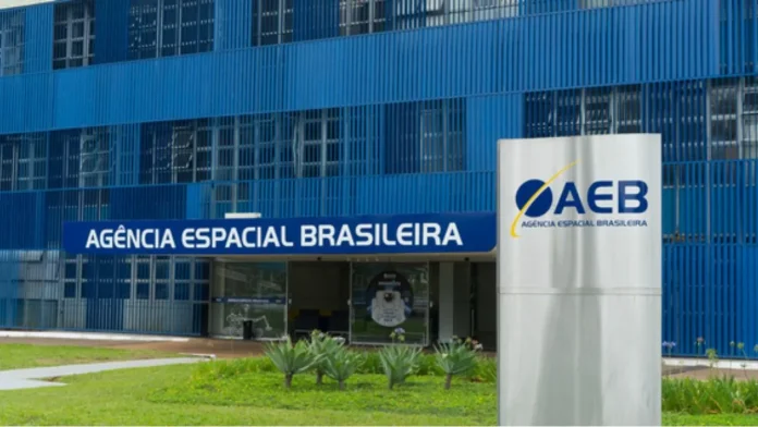 Concurso da Agência Espacial Brasileira oferta vagas com salários de até R$ 10,8 mil