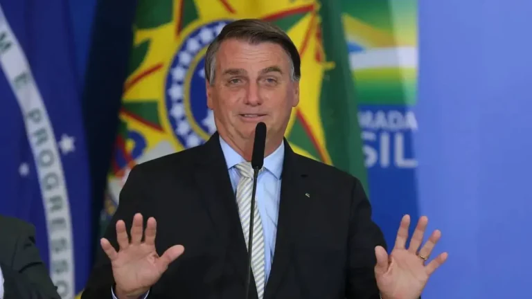 Saiba quem são os 34 denunciados pela PGR por crime de golpe de Estado