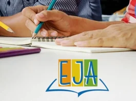 Inscrições para EJA continuam disponíveis para quem quer voltar a estudar em Vitória da Conquista