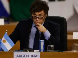 Argentina proíbe cirurgia de gênero e terapia hormonal para menores