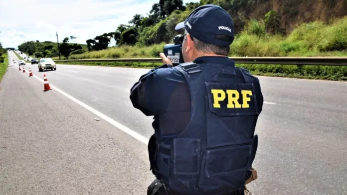 Infrações por excesso de velocidade tiveram aumento de quase 150% nas rodovias federais da Bahia