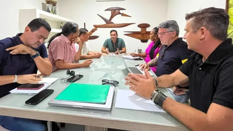 Refinaria de petróleo deve gerar 400 novas vagas de emprego na Bahia