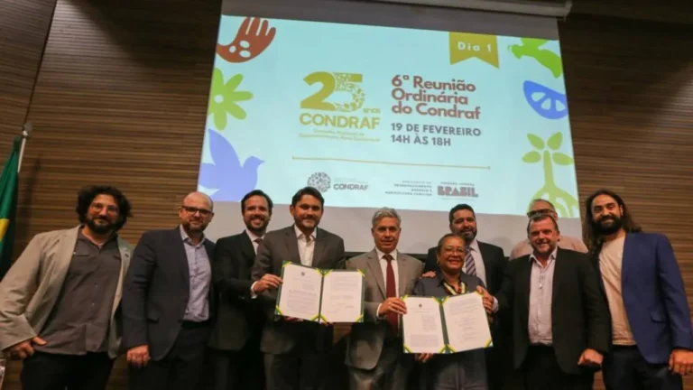 Parceria pretende levar sinal de celular e internet de alta velocidade para população do campo
