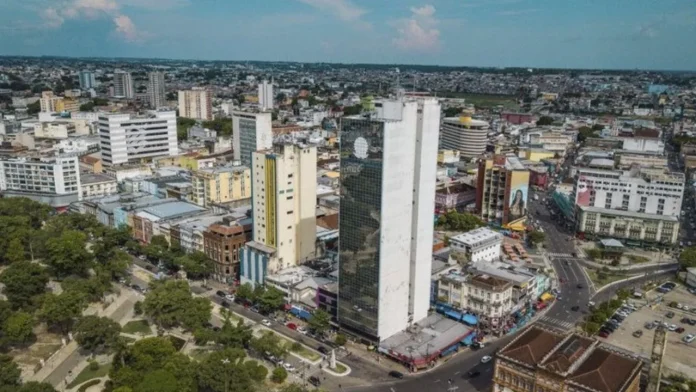 Prédio reformado da antiga Receita acolherá 75 famílias