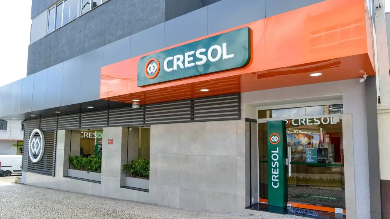 A Cresol, renomada cooperativa de crédito brasileira, está com vagas de emprego abertas em diversos estados como Bahia, Goiás e São Paulo. Com benefícios atrativos e reconhecimento como um excelente local para trabalhar, a Cresol convida interessados a se candidatarem por meio de sua plataforma na Gupy.