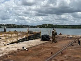 Obras ponte rio São Francisco