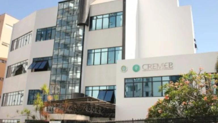 Cremeb fundiu delegacias de Brumado e Guanambi