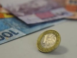 Receita paga lote da malha fina do Imposto de Renda nesta segunda