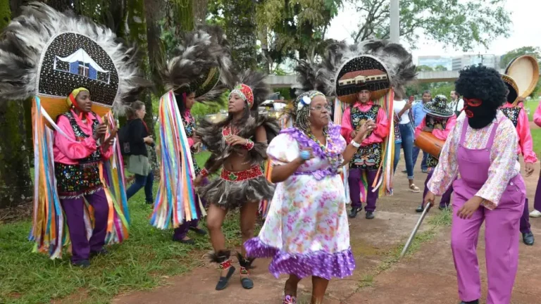 Política Aldir Blanc investirá R$ 12 bilhões em cultura em quatro anos
