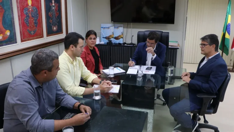 SDE e a Associação das Indústrias de Vitória da Conquista prorrogaram acordo de cooperação