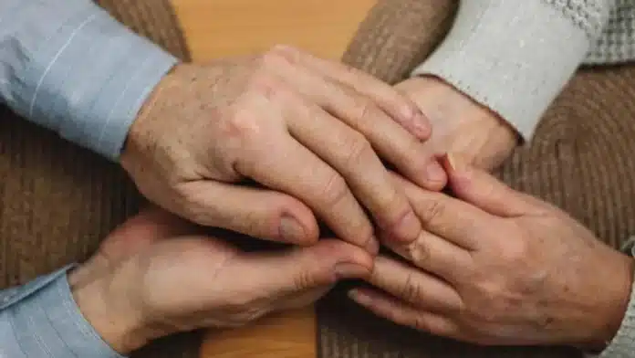 Lei sancionada garante tratamento para luto parental no SUS