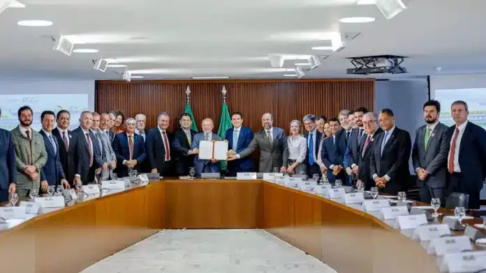 MP do setor elétrico vai permitir consumidor escolher de quem comprar energia