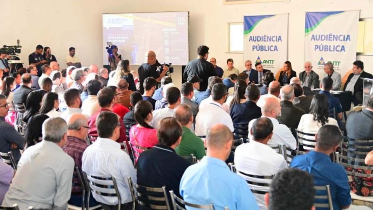 ANTT promoveu audiência pública em Vitória da Conquista sobre projeto de concessão da BR-116