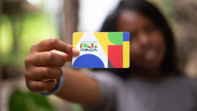 Caixa paga Bolsa Família a beneficiários com NIS final 2 nesta terça
