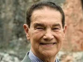 Divaldo Franco, líder espírita do Brasil, morre aos 98 anos