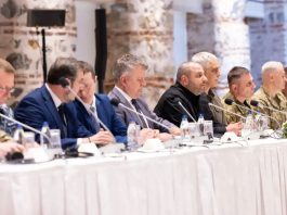 Guerra na Ucrânia delegações se encontram em Istambul em busca de paz
