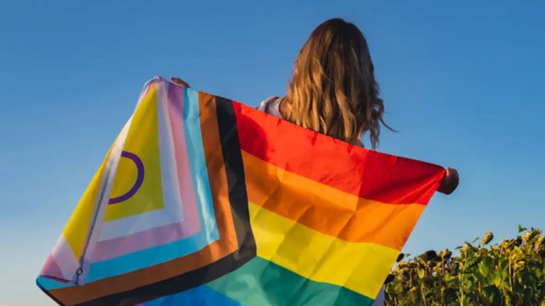 Há 35 anos, OMS deixava de considerar homossexualidade uma doença