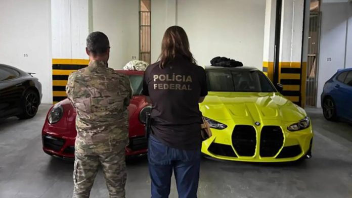 PF apreende veículos de luxo atribuídos ao Careca do INSS