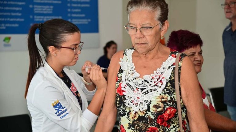 Vacinação contra a gripe é ampliada para todos os públicos em Vitória da Conquista
