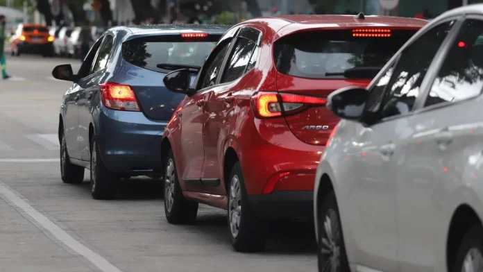 Prazo para pagamento com desconto de 8% no IPVA para placas de final 7 termina nesta sexta-feira