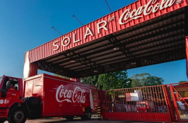 Solar Coca-Cola oferece vagas em diversas cidades da Bahia, incluindo Salvador, com benefícios atraentes.