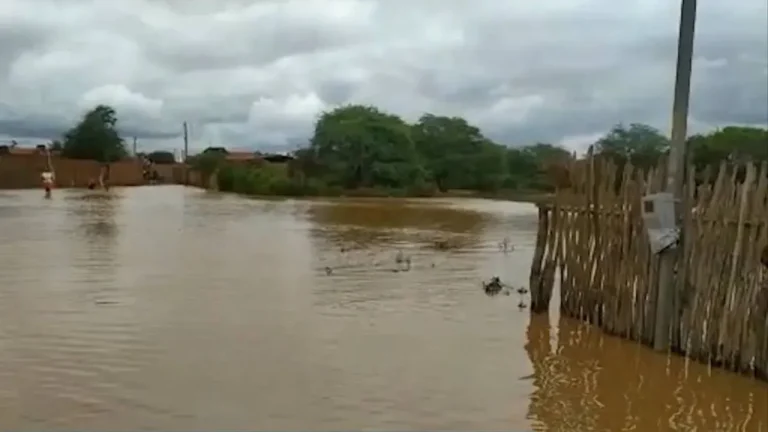 MIDR reconhece situação de emergência em 140 cidades afetadas por desastres