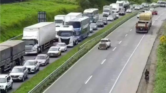 Feriado de São João teve 90 acidentes com 21 mortes nas rodovias federais da Bahia