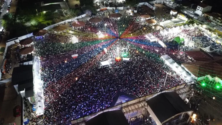 Vaquejada de Serra do Ramalho 2025 começa nesta quinta-feira