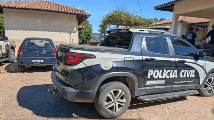 carro furtado em espinosa recuperado em Guanambi