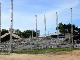 Parque de Exposições e outros pontos recebem preparativos para o Arraiá da Conquista 2025