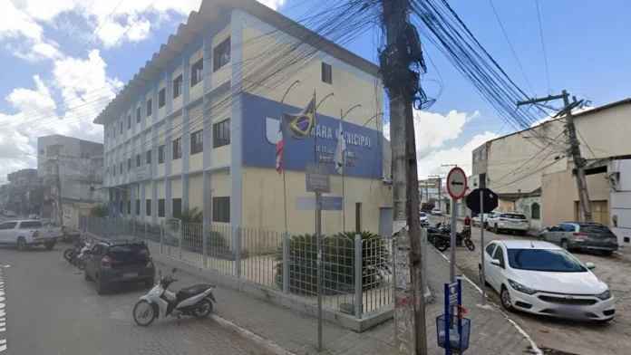 Concurso da Câmara de Teixeira de Freitas