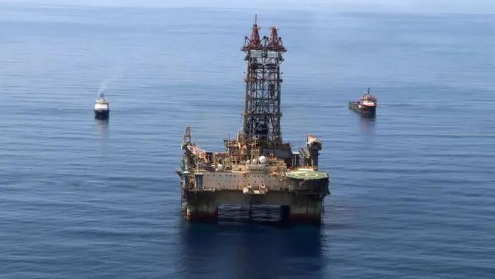 Produção de petróleo e gás no Brasil bateu recorde em maio com 4,7 milhões de barris por dia