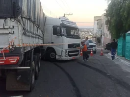 acidente carreta bairro guarani vitoria da conquista
