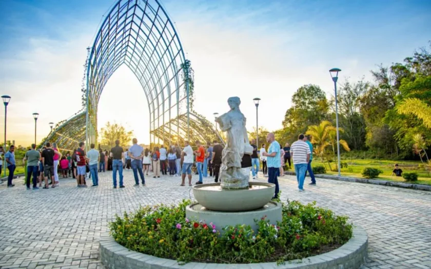 Novo ponto turístico de Vitória da Conquista, Catedral das Flores completa um ano de inauguração