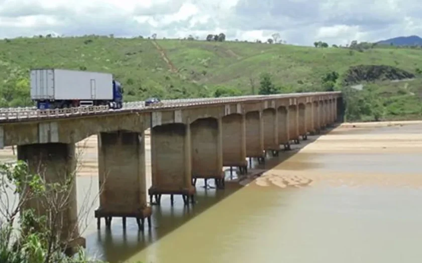 Ordem de serviço foi emitida para construção de nova ponte sobre o rio Jequitinhonha na BR-101