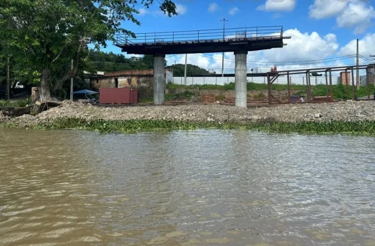 ponte sobre o rio sao francisco penedo neopolis