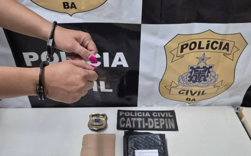 Mulher foi presa por uso de cédulas falsas em Guanambi