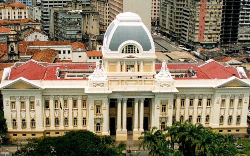 Concurso do TJ PE oferta vagas de níveis médio e superior