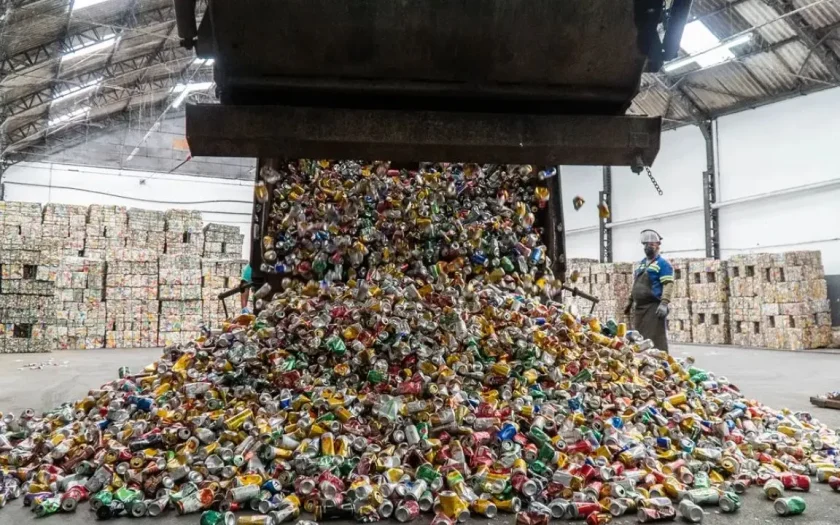 Brasil reciclou 97,3% das latinhas de alumínio em 2024