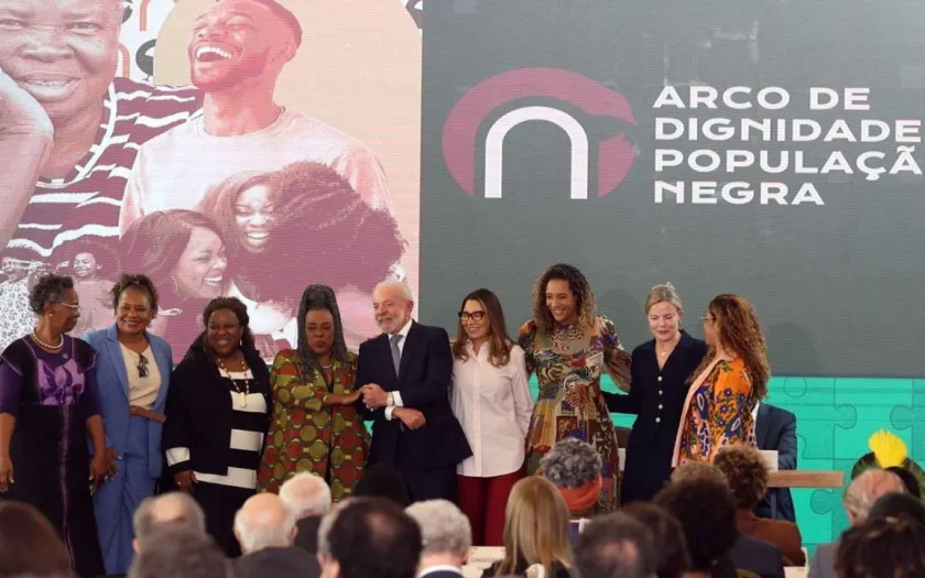 Lula defende participação social para evitar política desacreditada
