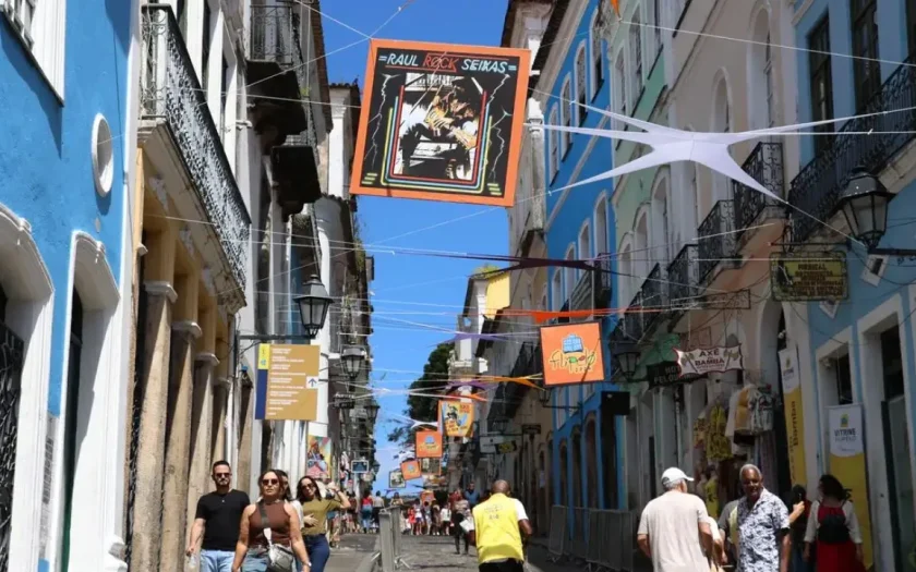 Abertura da Flipelô apresenta musical em homenagem a Dias Gomes