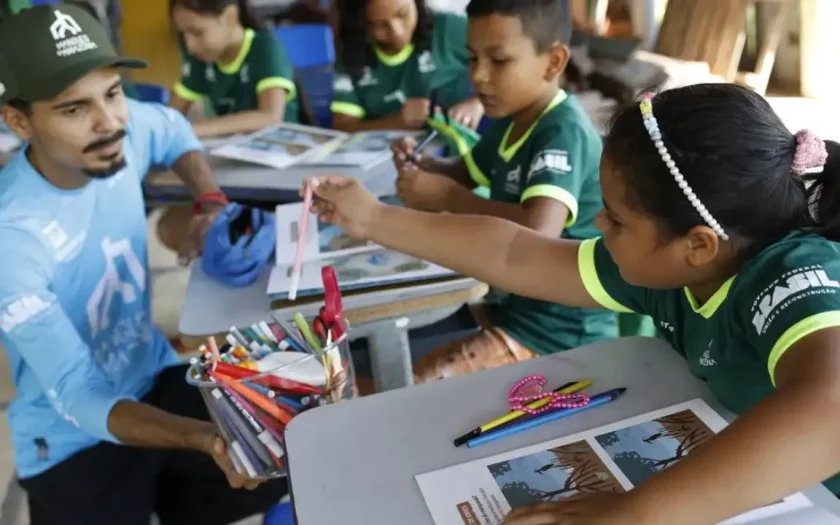 Brasil institui política nacional com foco na primeira infância