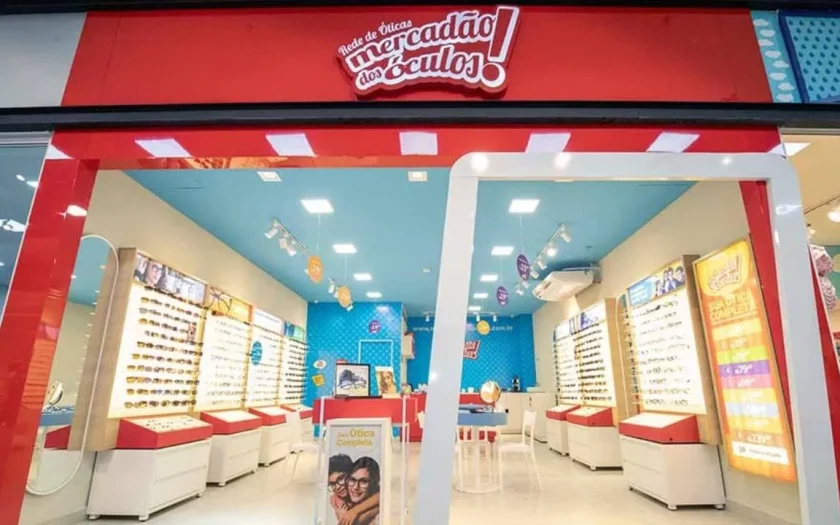 Mercadão dos Óculos oferta vagas de emprego em Salvador, Cruz das Almas e Eunápolis