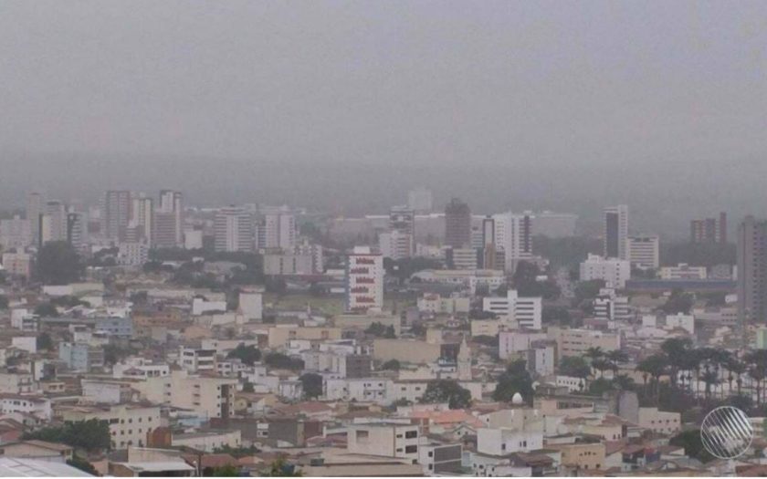 Vitória da Conquista neblina frio