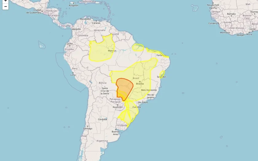 Regiões de 21 estados brasileiros enfrentam dez alertas de tempestade, vendaval, ventos costeiros, acumulado de chuva, chuvas intensas e baixa umidade neste domingo