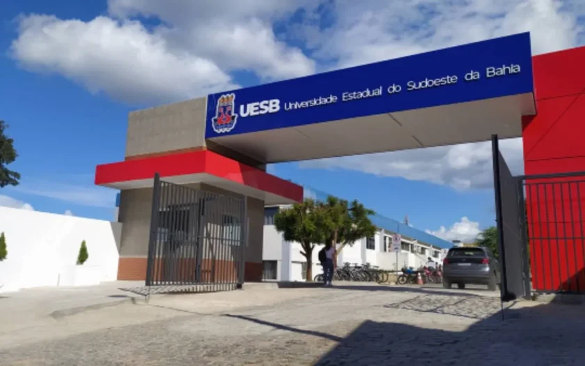 Uesb anuncia processo seletivo para Mestrado e Doutorado em Educação Científica e Formação de Professores