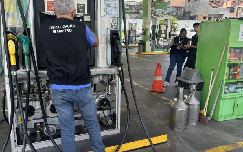 Operação Abastecimento Seguro verifica bombas de combustíveis na Bahia