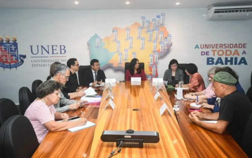 Uneb faz parcerias para ofertar graduações em Língua Chinesa