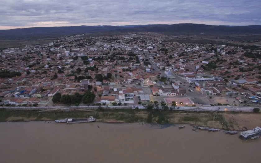 Maior temperatura registrada na Bahia nesta terça-feira foi de 37,5 ºC.
